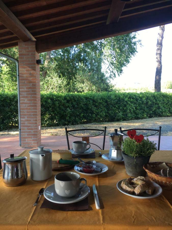 Agriturismo Il Poggio Casale Marittimo Eksteriør billede